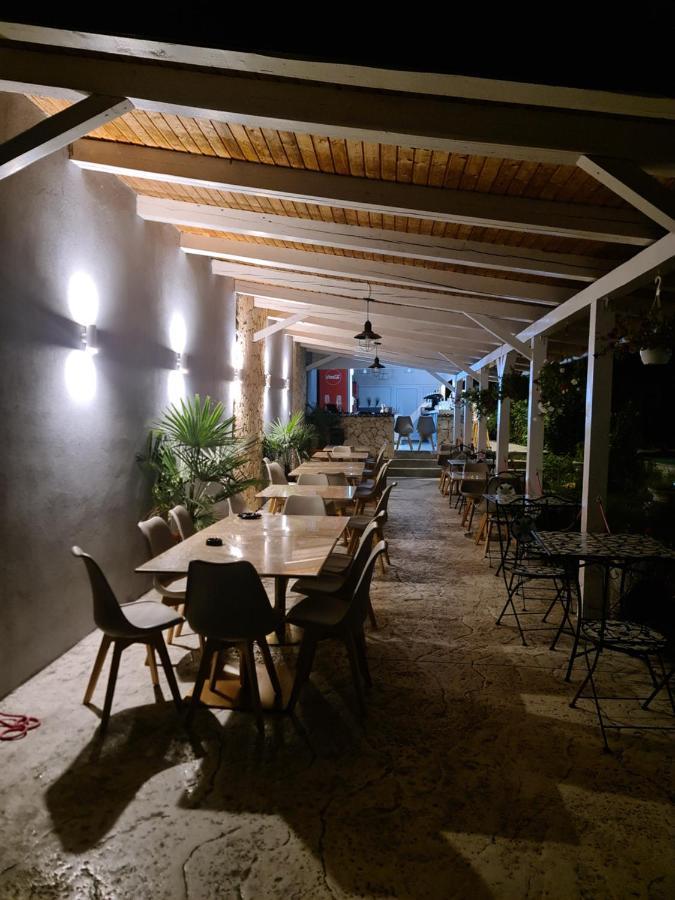 Casa Wanted Orsova Orşova Exterior foto
